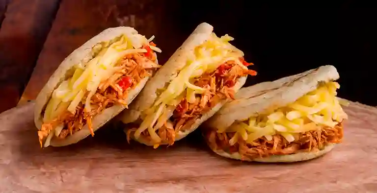 La Arepa Chorizos y Bebidas