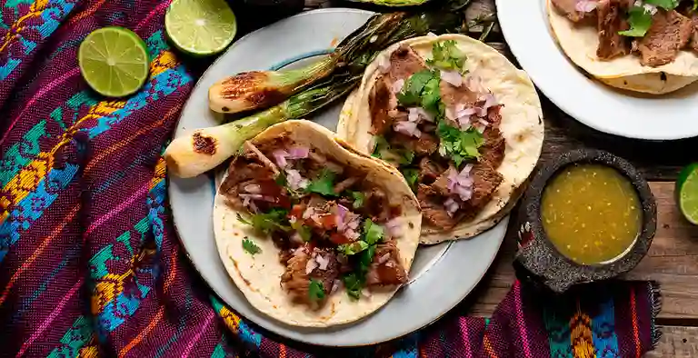 Sabores Comida Mexicana