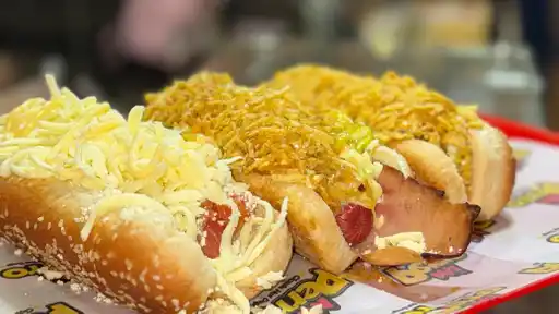 Mi Perro Classic Hot Dogs Cc Plaza Flora