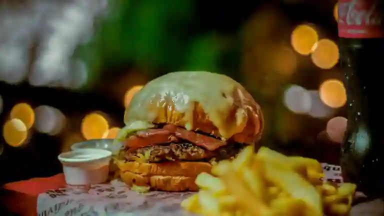 Louis Burger Express a Domicilio Louis Burger Express