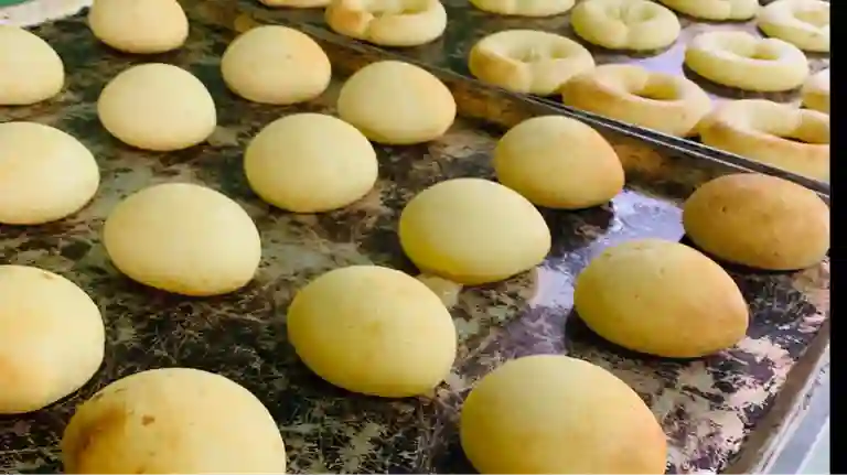 Toc Toc Pandebono y Buñuelo