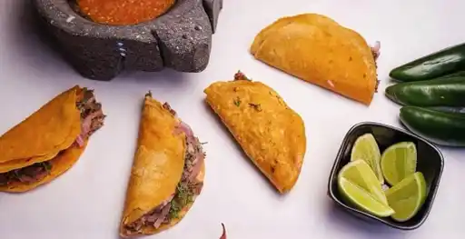 El Compa Tacos