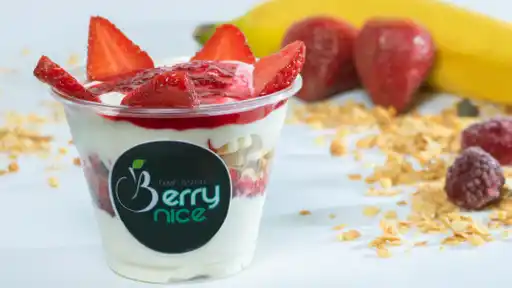 Berry Nice Bowls