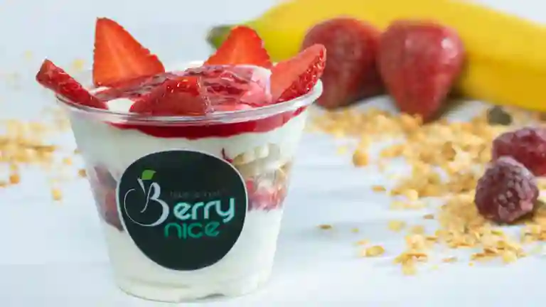 Berry Nice Bowls