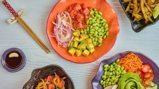 Akari Poke Bowls