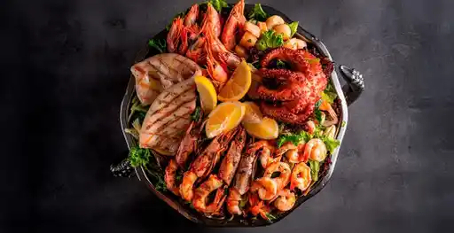 Restaurante y Cevicheria la 30