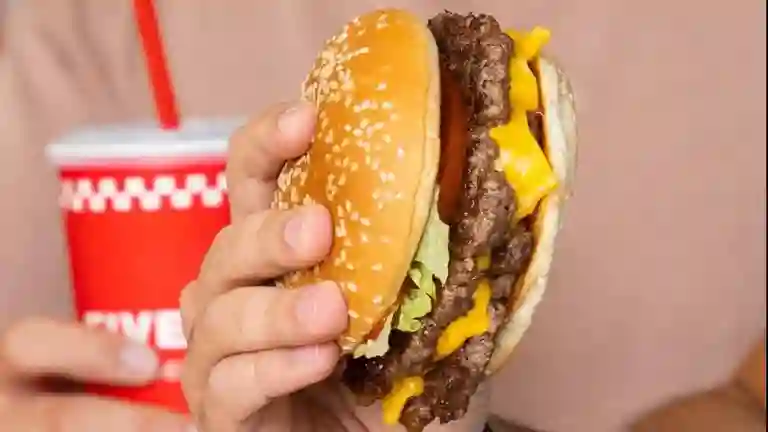 Five Guys Enterprises Colombia