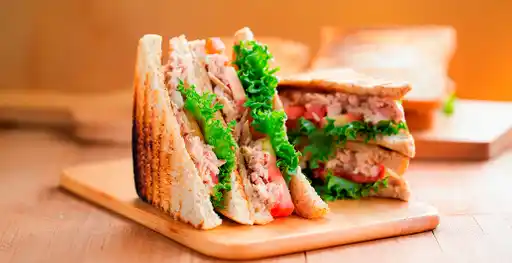 The Sándwich House