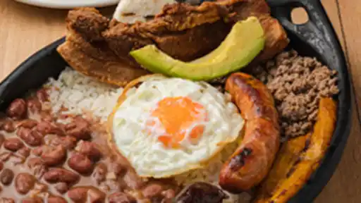 Tipicos Comida Colombiana
