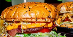 3B Brasas Barril y Burgers