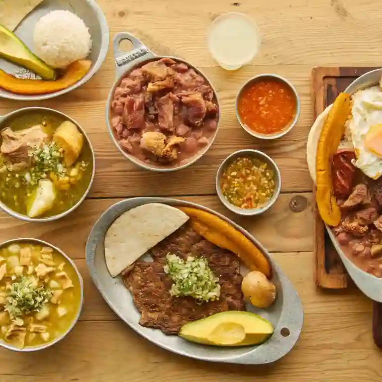 Frijoladas y Algo Más a Domicilio Frijoladas y Algo Más