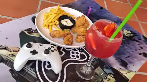Play And Eat