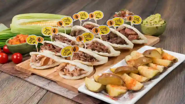 La Carreta Arepas y Más Arepas