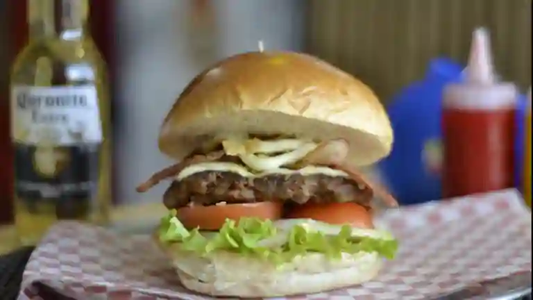 Candela Burger Tunja