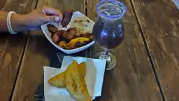 Aquarium Parrilla Bar