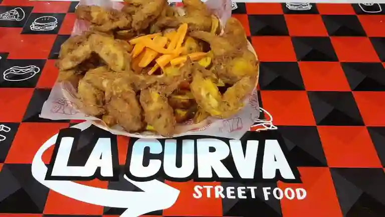 La Curva Street Food