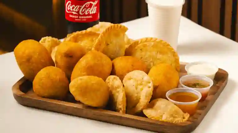 Las Doradas Empanadas & Papayucas a Domicilio Las Doradas Empanadas & Papayucas