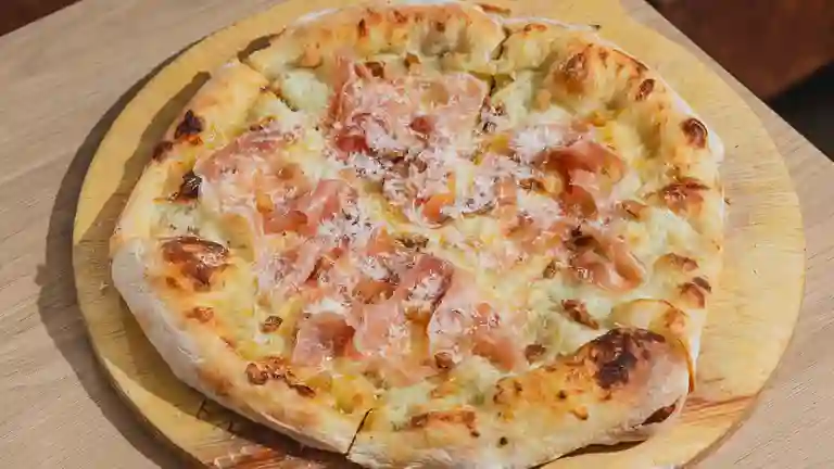 Radioactiva Pizzería