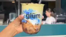 Glüm