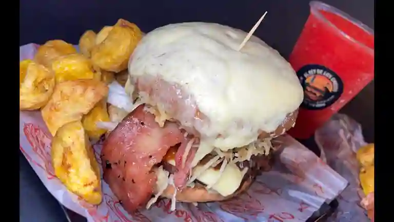 El Rey de los Chuzos y de la Papa Comida Rpida a Domicilio El Rey de los Chuzos y de la Papa Comida Rpida