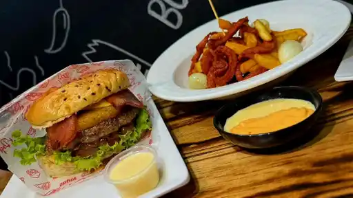 Sabor y Parrila Alibi