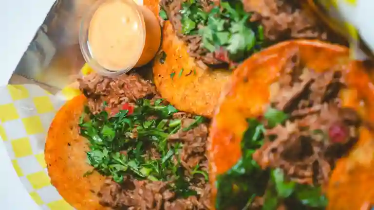 Burros Tacos Nachos By la Taqueria