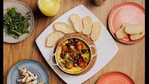 Bocados Cocina Casual