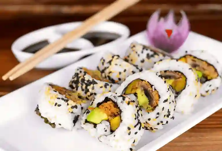 Rolling Sushi