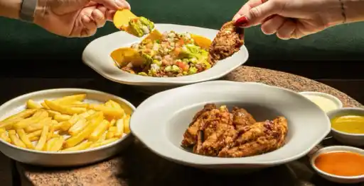 La Ficha Sports Bar