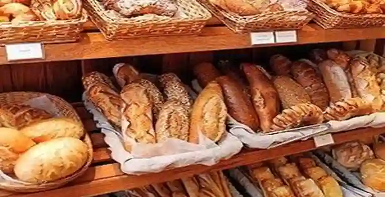 la Mona Cafe, Onces y Algo Mas...