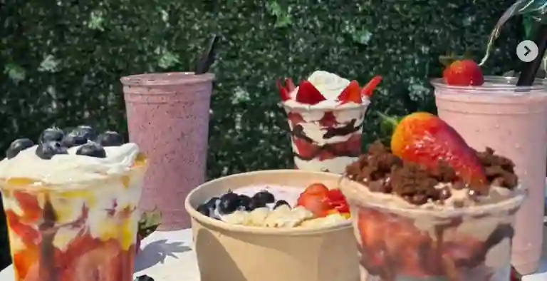 Red Magic Fresas y Cremas a Domicilio Red Magic Fresas y Cremas