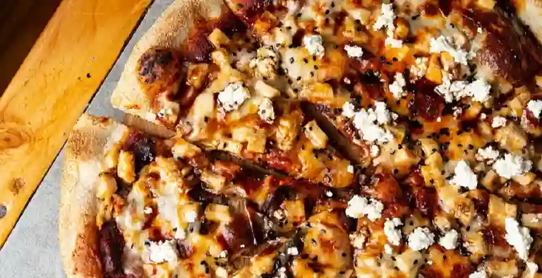 Rustic Pizza y Burger