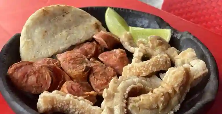 Arepas con Todo la 37 a Domicilio Arepas con Todo la 37