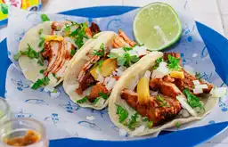 El Romantico Tacos y Chelas