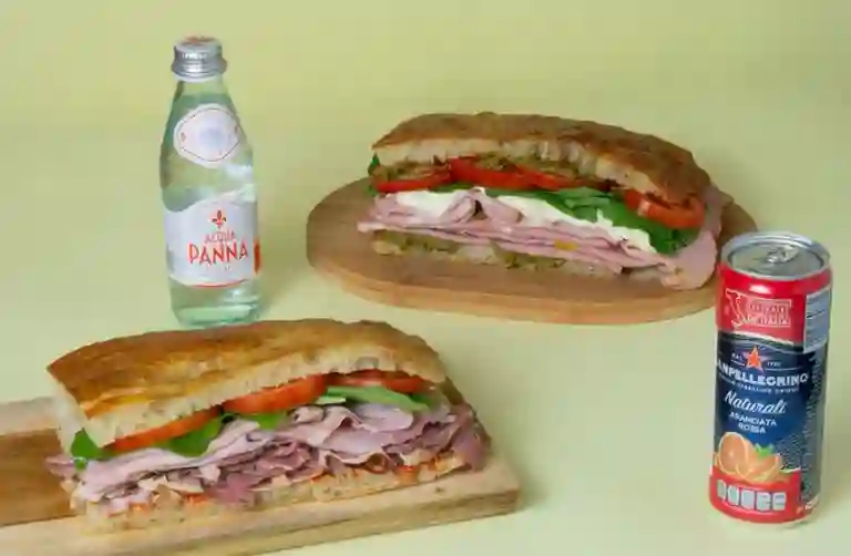 Capri Sanducheria y Gelateria a Domicilio Capri Sanducheria y Gelateria