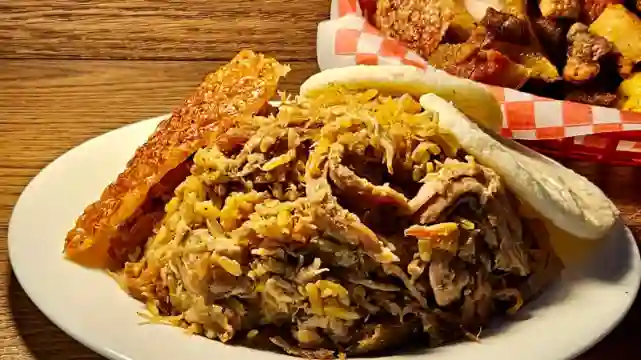 Lechonería San Pernil a Domicilio Lechonería San Pernil
