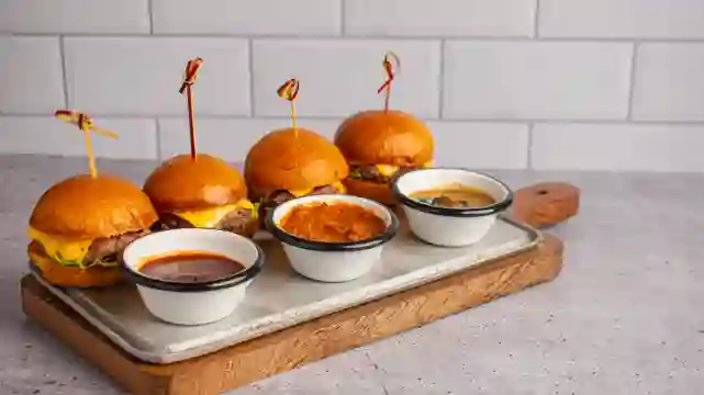 Agadón Burgers and Shakes