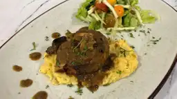 Atipiko Cafe y Restaurante