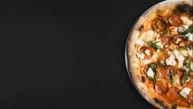 Crust Pizzeria