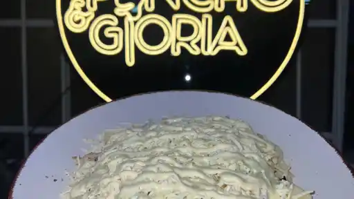 Pincho y Gloria