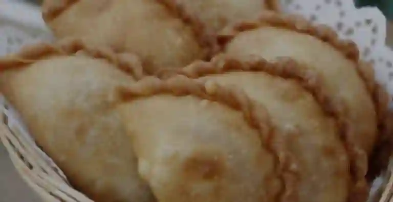 Empanadas con Limonada