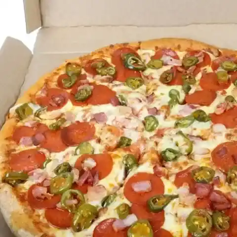 Cherss pizzas
