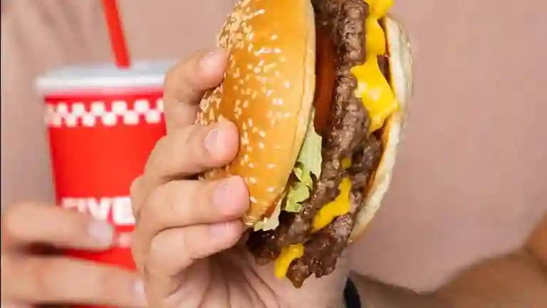 Five Guys Enterprises Usaquén