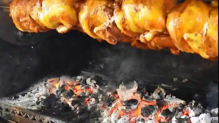 Comer Pollo.