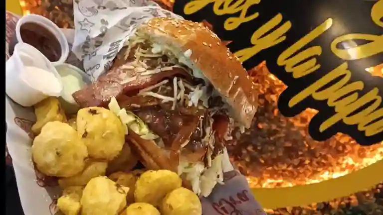 El Rey de los Chuzos y de la Papa Comida Rpida