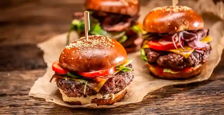 Fat Burgers - Salitre