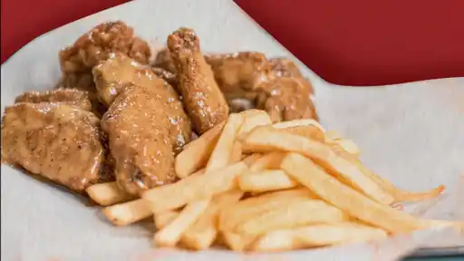 Santitas Alitas