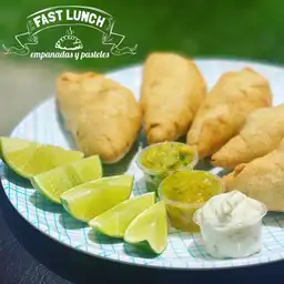 Fast Lunch Empanadas y Pasteles Ac. 26 Sur