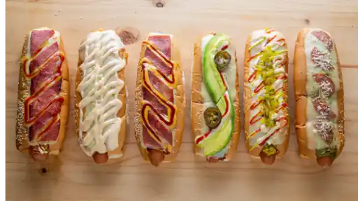 Bendito Hot Dogs