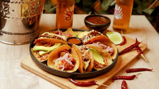 San Francisco Taqueria y Hamburgueseria